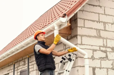 Pose et remplacement de gouttières à Puzeaux